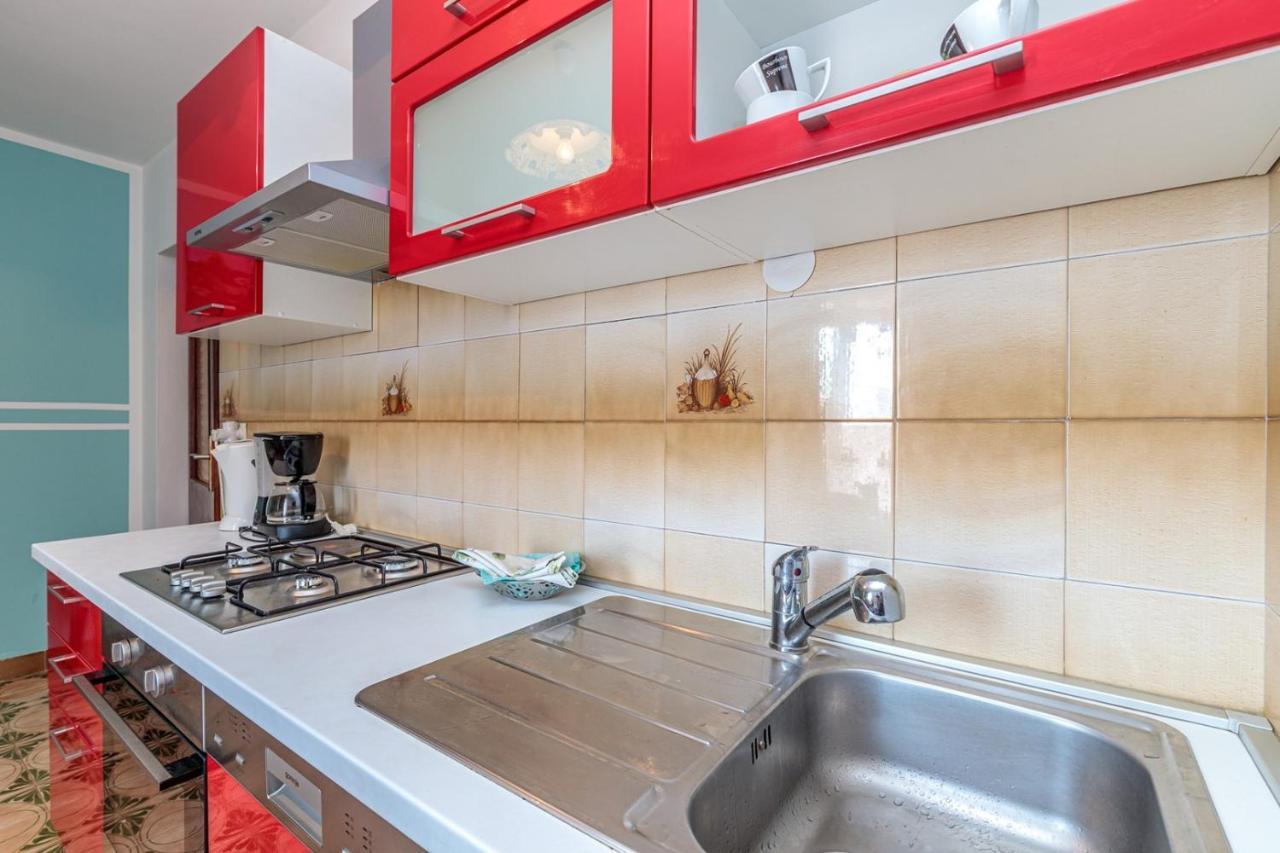 Apartments Volte Rovigno Экстерьер фото