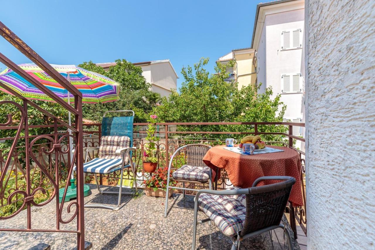 Apartments Volte Rovigno Экстерьер фото