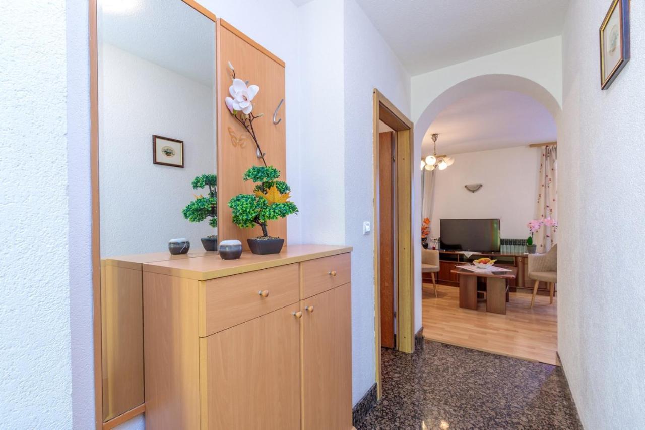 Apartments Volte Rovigno Экстерьер фото