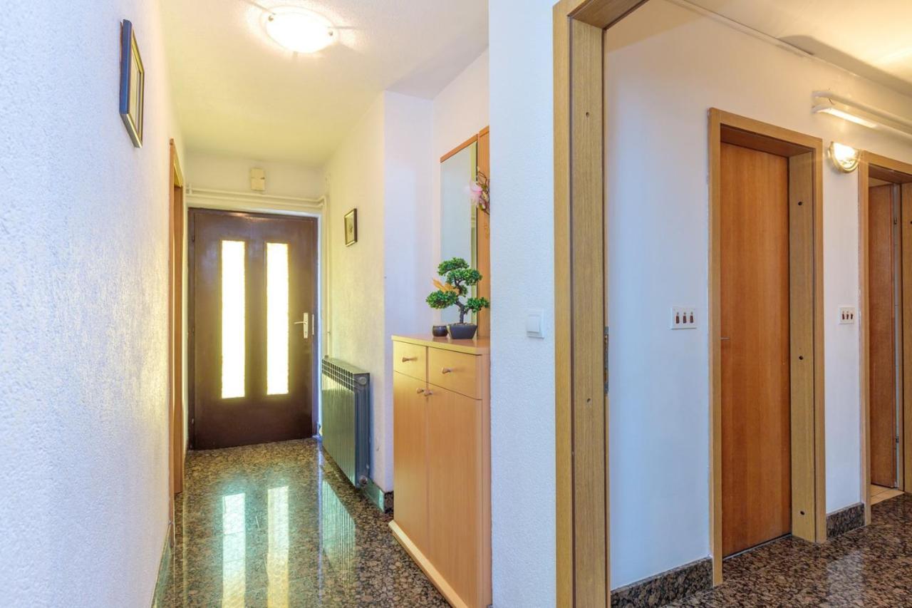 Apartments Volte Rovigno Экстерьер фото