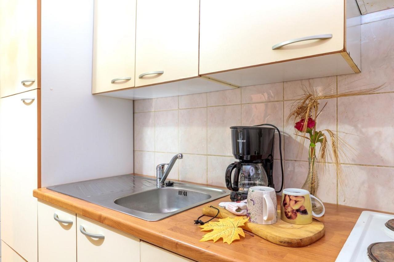 Apartments Volte Rovigno Экстерьер фото